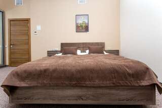 Отель WISH Aqua&SPA Resort Vishenki Двухместный номер Делюкс с 1 кроватью и бесплатным доступом в спа-центр-1