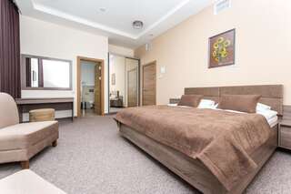 Отель WISH Aqua&SPA Resort Vishenki Двухместный номер Делюкс с 1 кроватью и бесплатным доступом в спа-центр-2