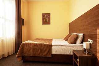 Отель WISH Aqua&SPA Resort Vishenki Улучшенный двухместный номер с 1 кроватью или 2 отдельными кроватями, бесплатное посещение спа-центра-1
