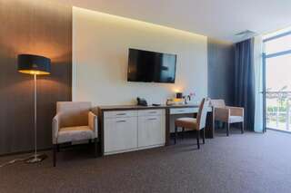 Отель WISH Aqua&SPA Resort Vishenki Семейный люкс с балконом и доступом в спа-центр-4